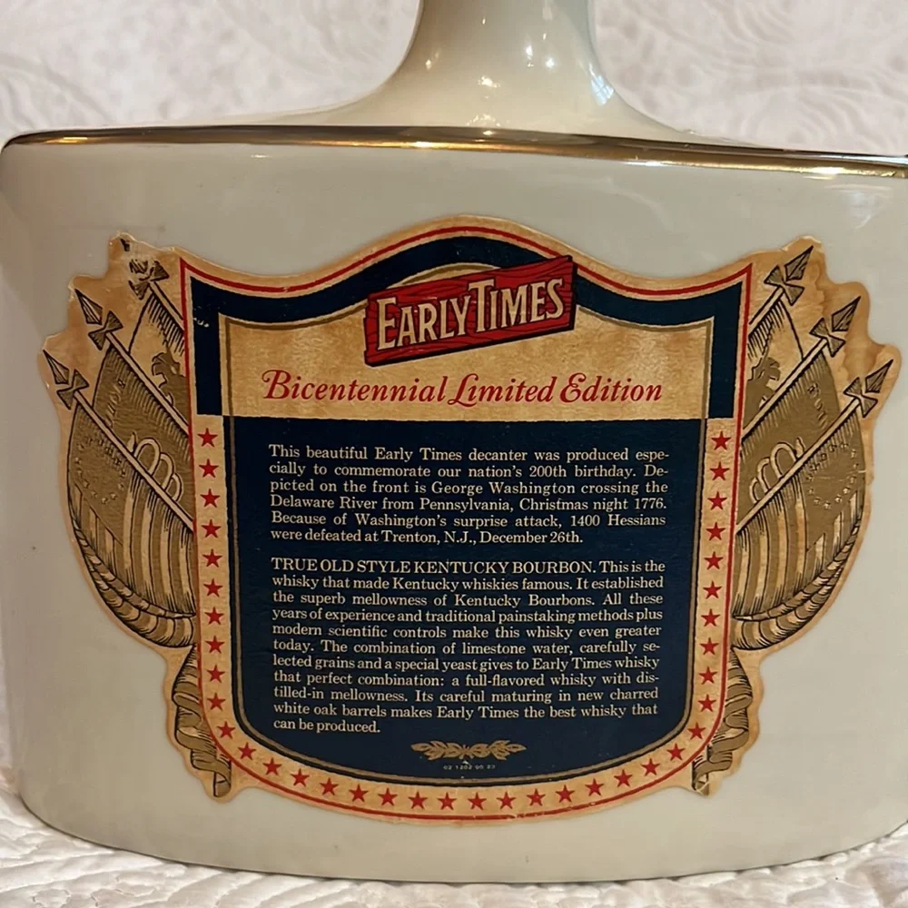 Decanter Bottle Virginia‎ Early Times American Revolution Bicentennial 1776-1976